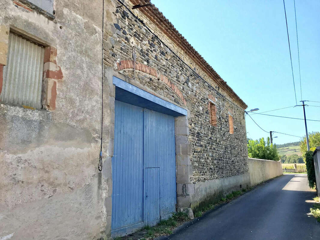 Maison à SAINT-GERMAIN-LEMBRON