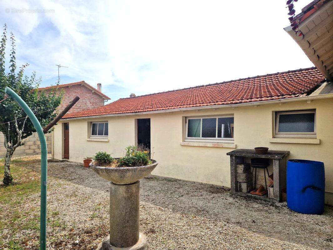Maison à SAINT-PALAIS-SUR-MER