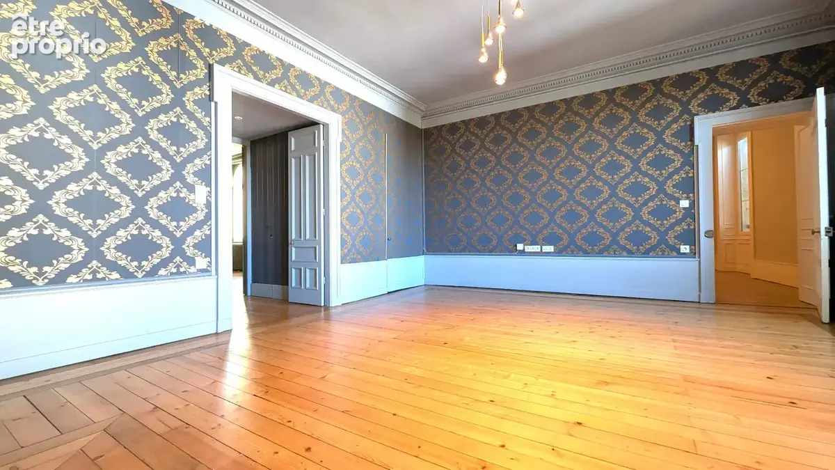 Appartement 121m² Lons-le-Saunier 4 pièces - photo 6