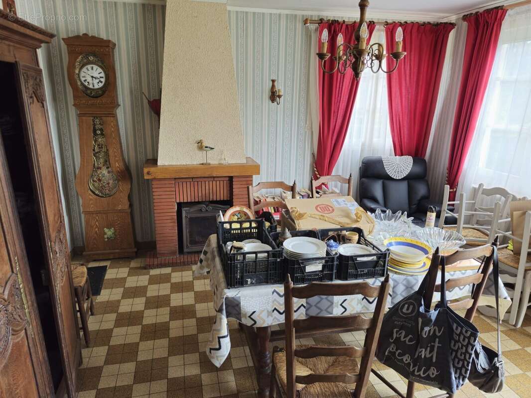 Maison à LA ROCQUE