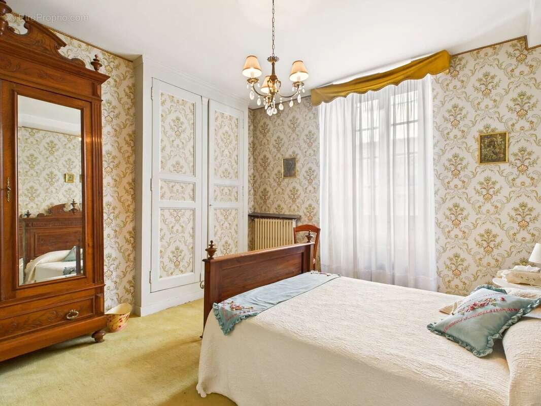 Maison à MONFLANQUIN