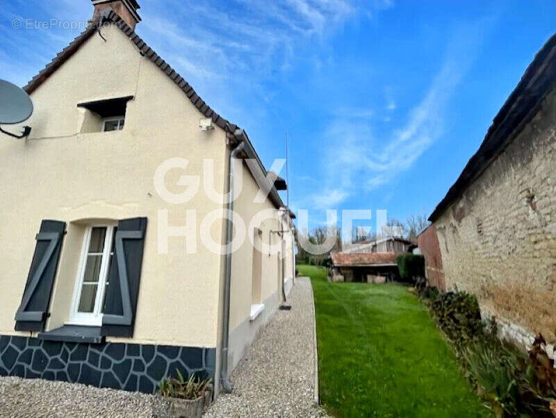 Maison à PLEURS
