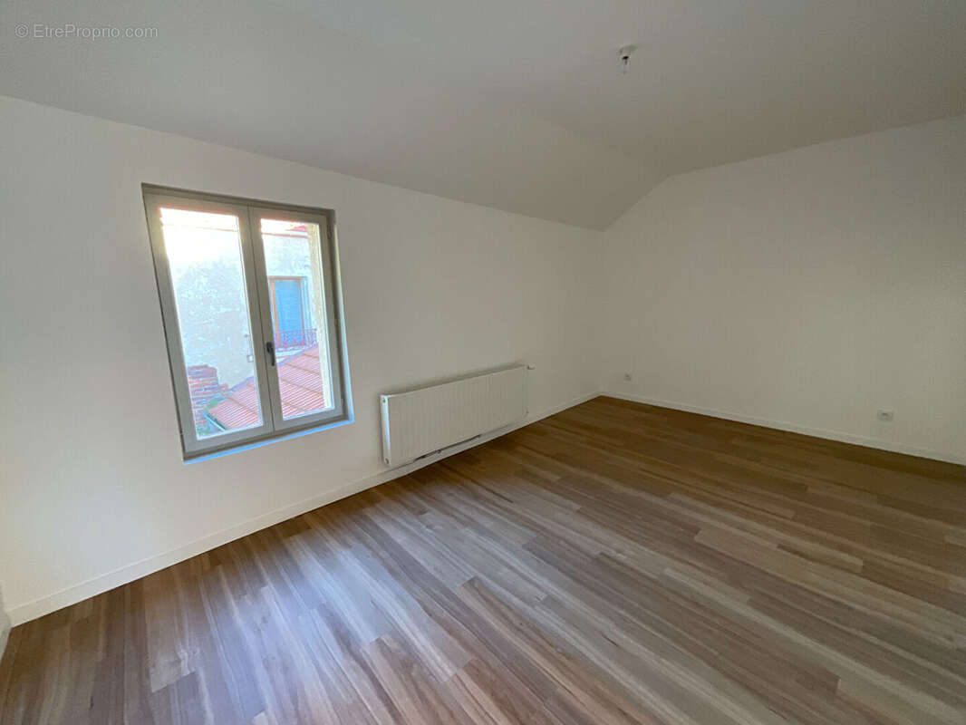 Maison à VAUX-SUR-SEINE