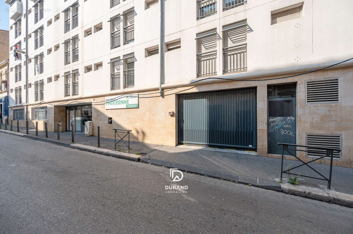 Appartement à MARSEILLE-3E