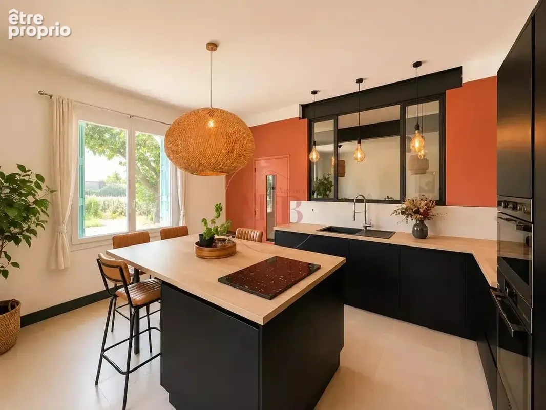 Maison de plain-pied rénovée avec grand jardin - photo 4