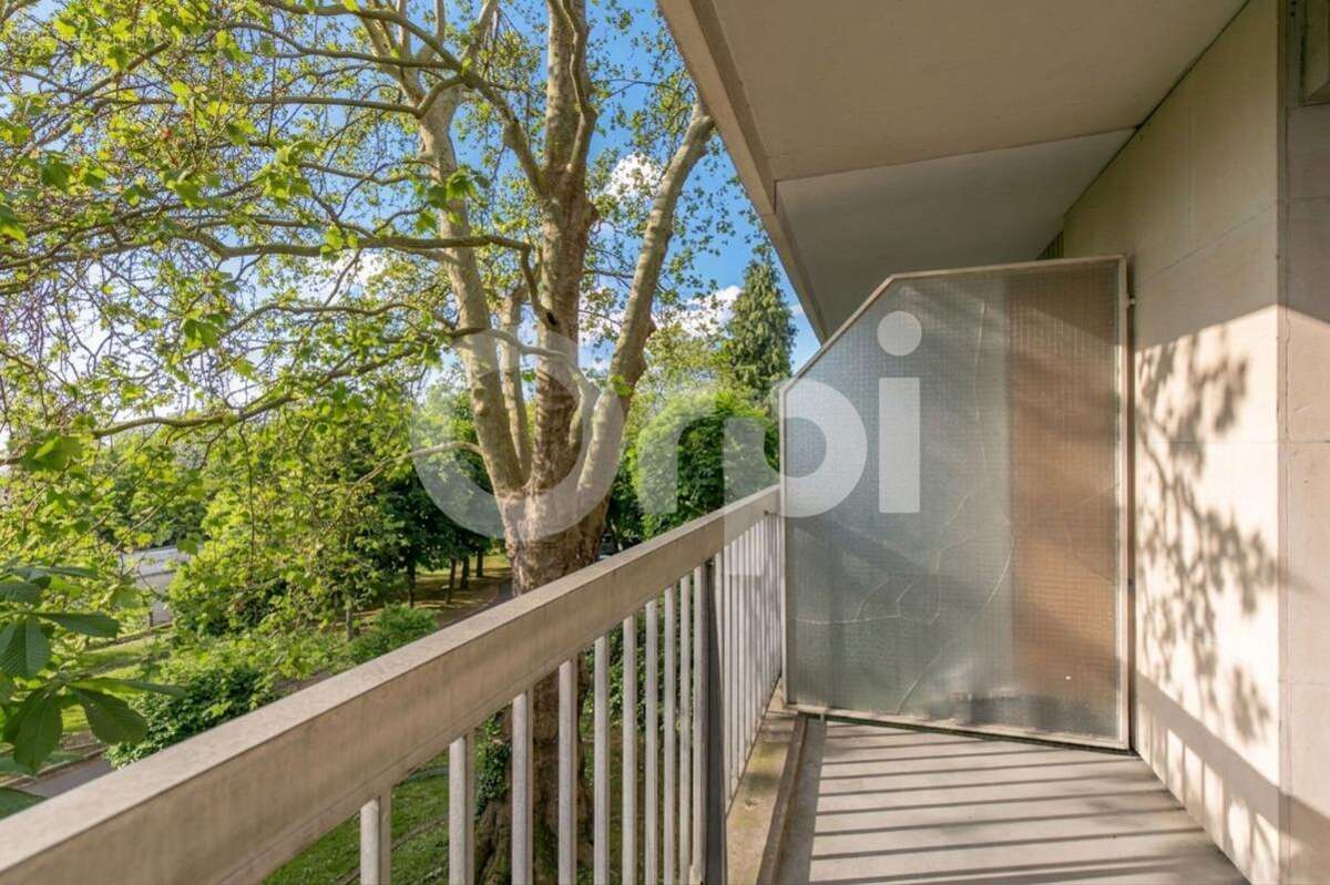 Appartement à BOISSY-SAINT-LEGER