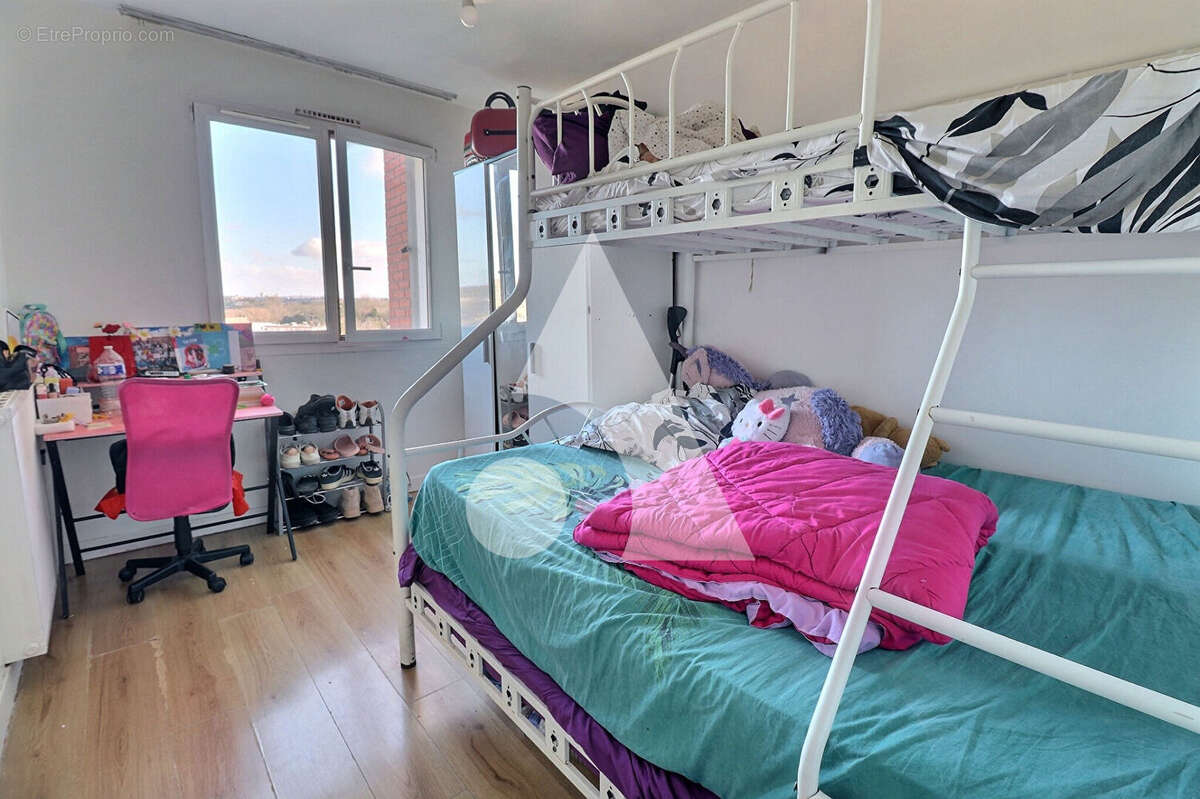 Appartement à SAINT-OUEN-L'AUMONE