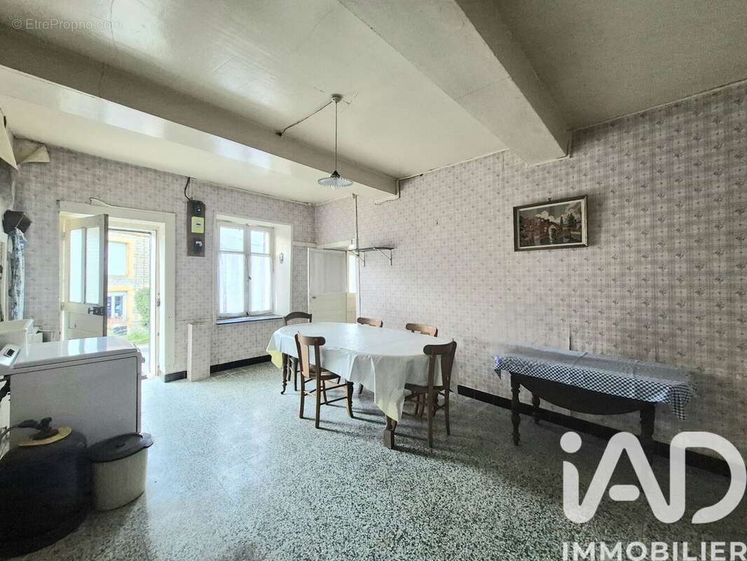 Photo 3 - Maison à ARREUX