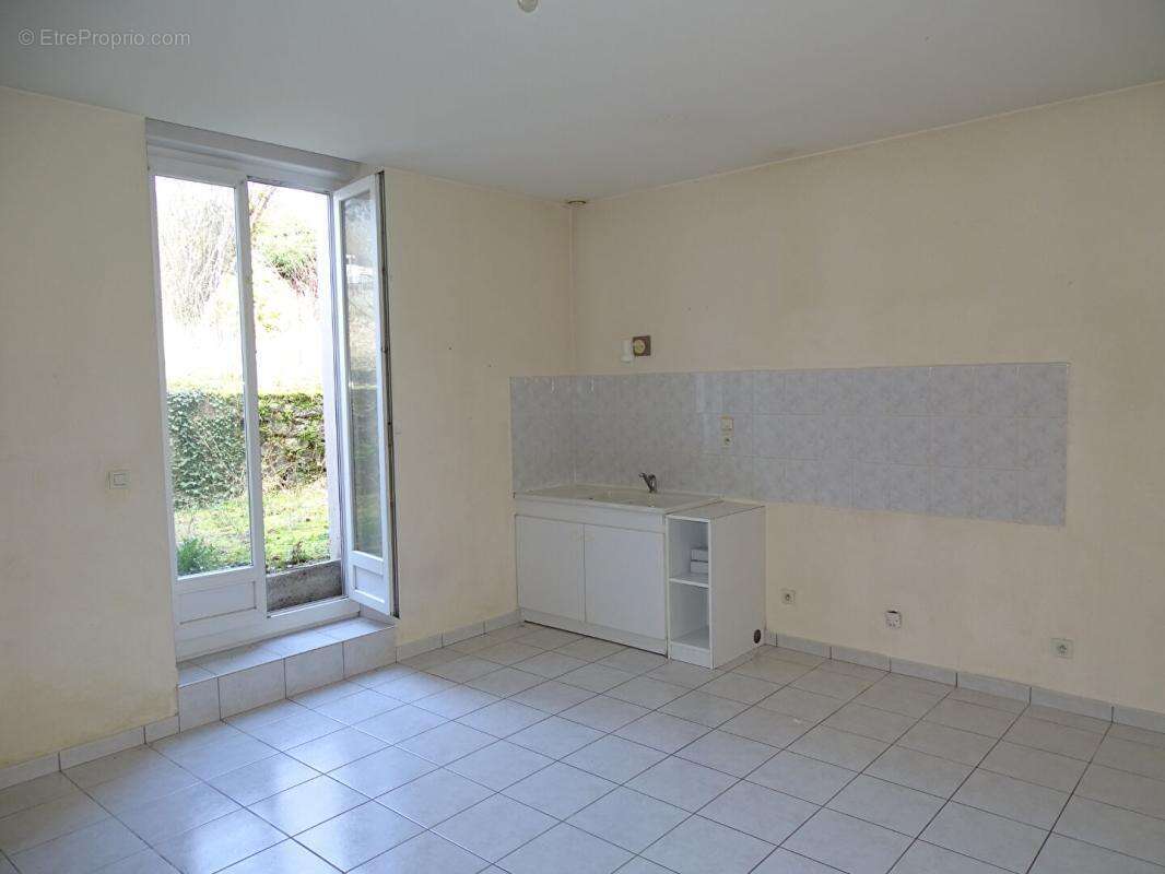 Appartement à CLAIRVAUX-LES-LACS
