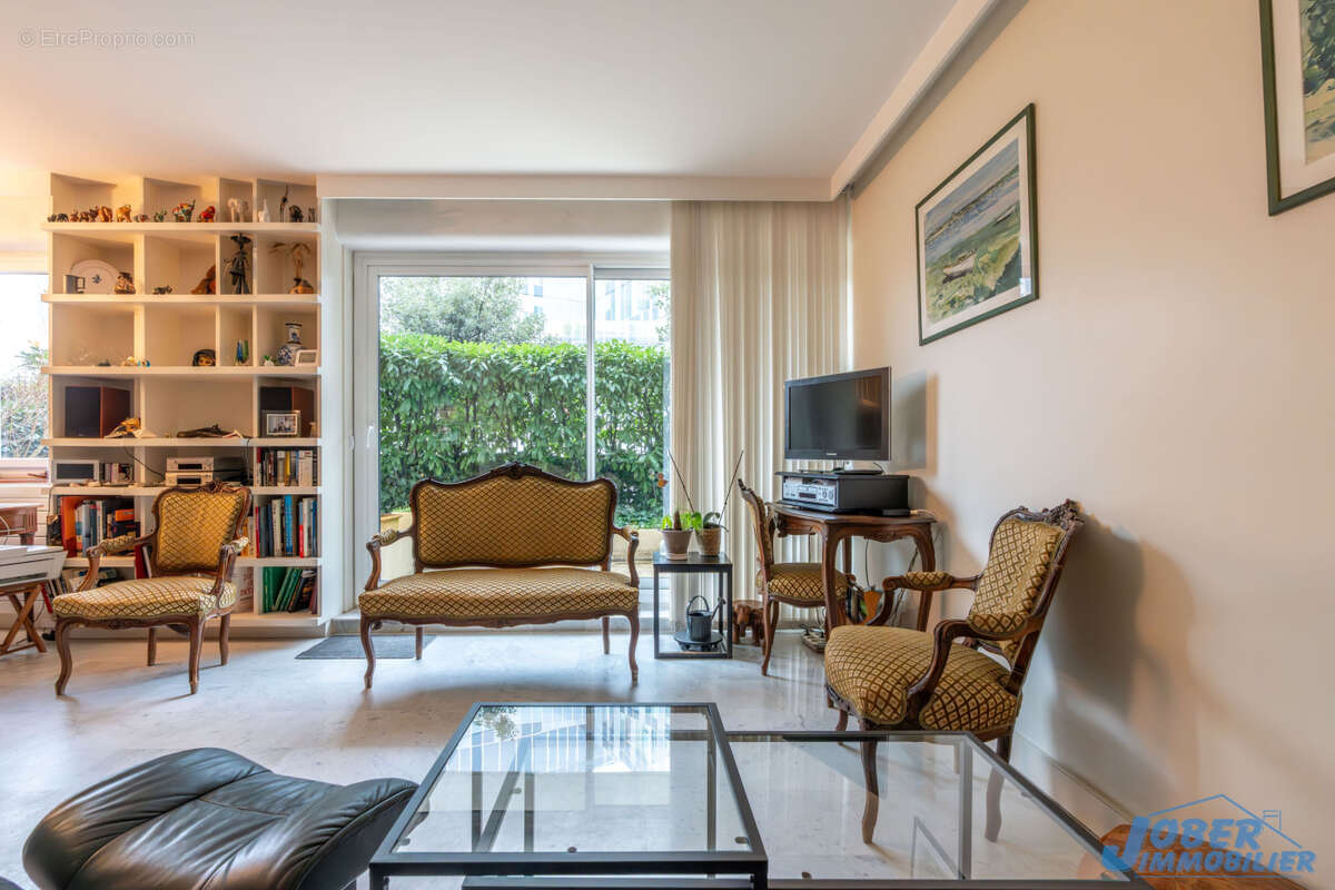 Appartement à NOGENT-SUR-MARNE