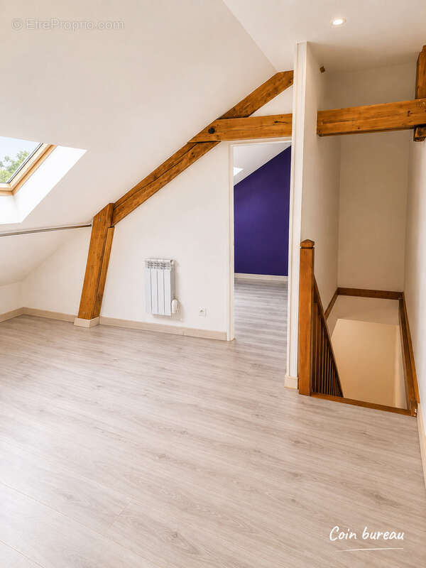Duplex bon état , avec terrasse de 36 m2 . - photo 10