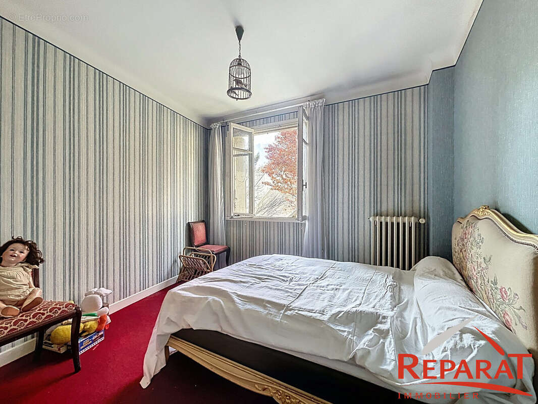 Appartement à OBJAT