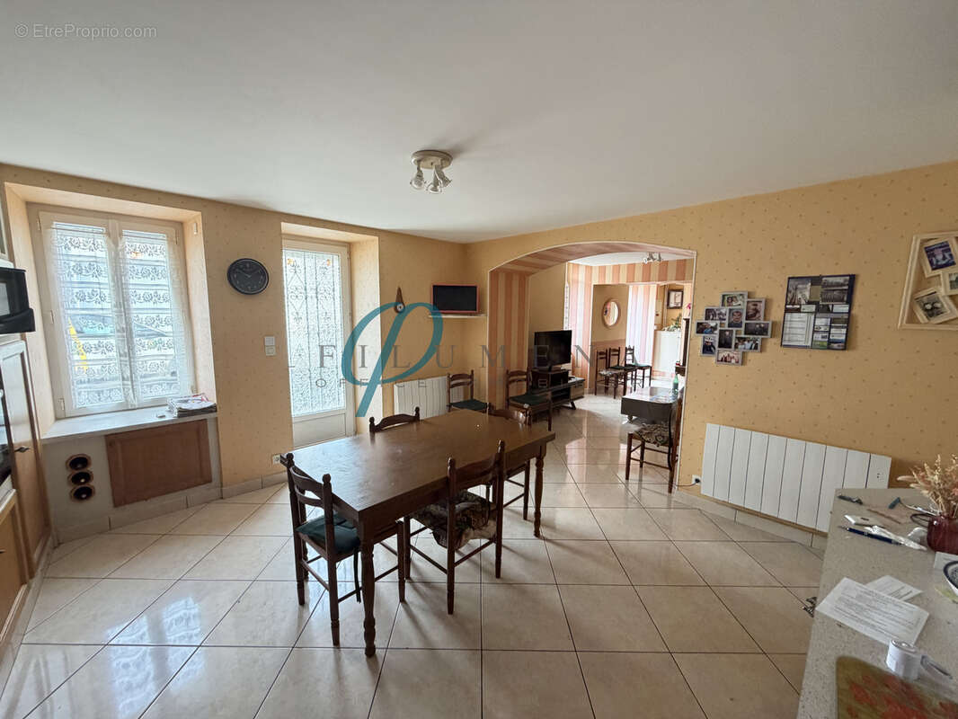 Maison 5 pièces de 116 m2 (au sol) - photo 4