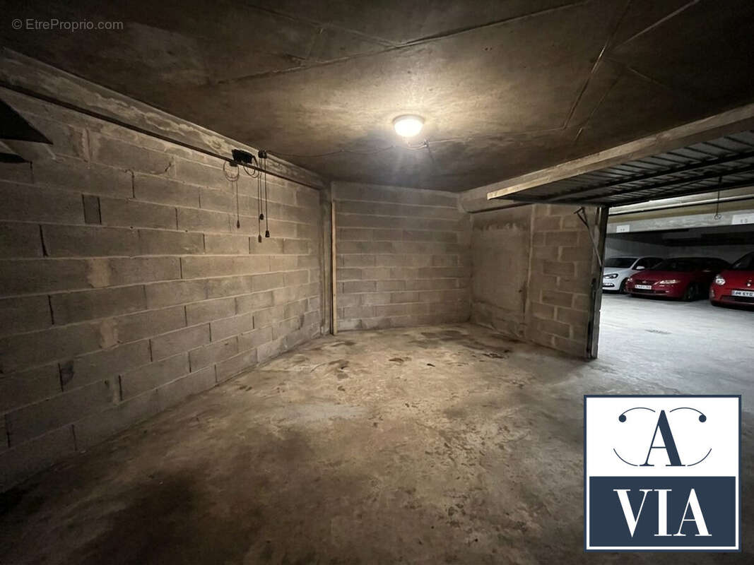 Parking 23 m² à Strasbourg  - photo 2