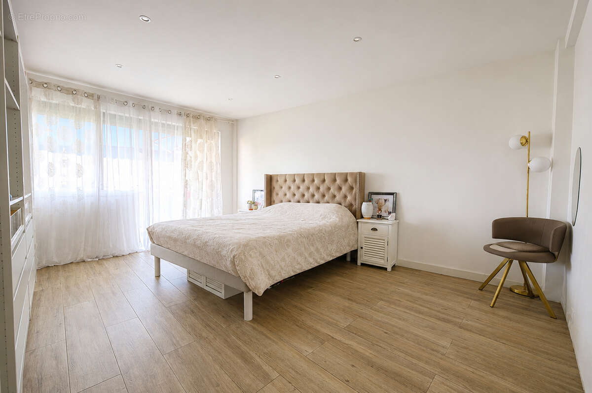 Appartement 76m² à grasse - photo 3