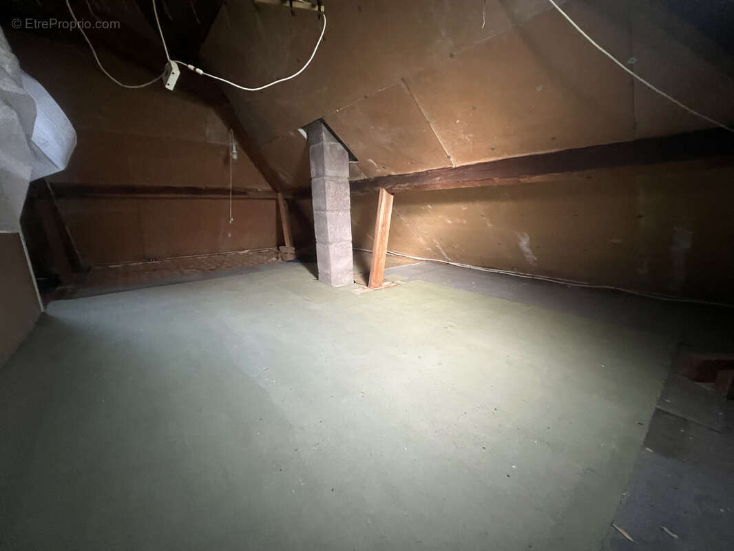 Maison à VOISCREVILLE