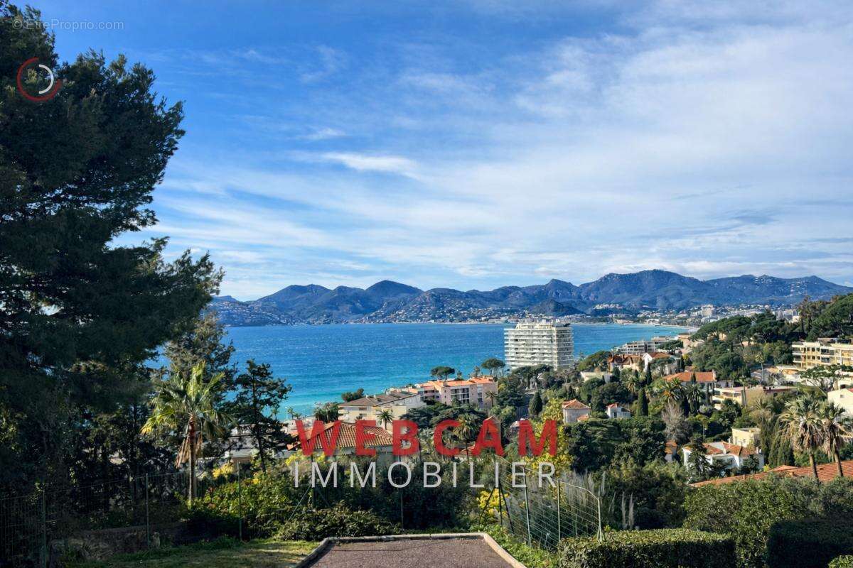 Appartement à CANNES