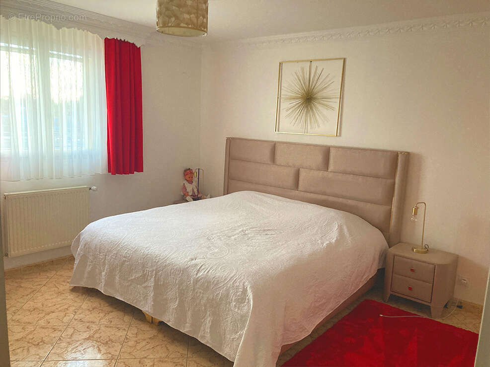 Maison à PIERRELATTE