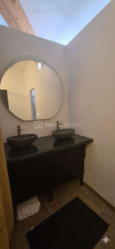 Maison à SIX-FOURS-LES-PLAGES