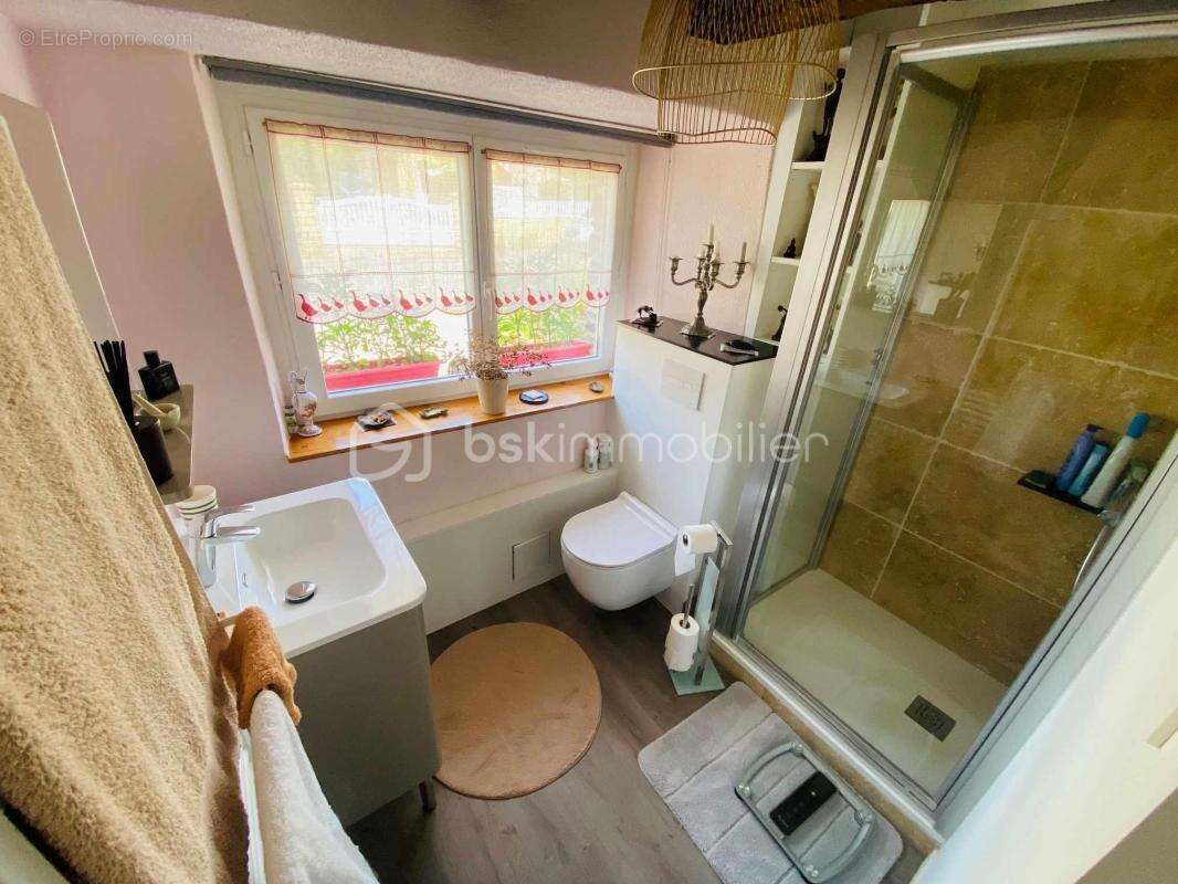 Maison de Charme 3 Chambres MONTERTELOT (EXCLUSIVITE en plein Bourg) - photo 16