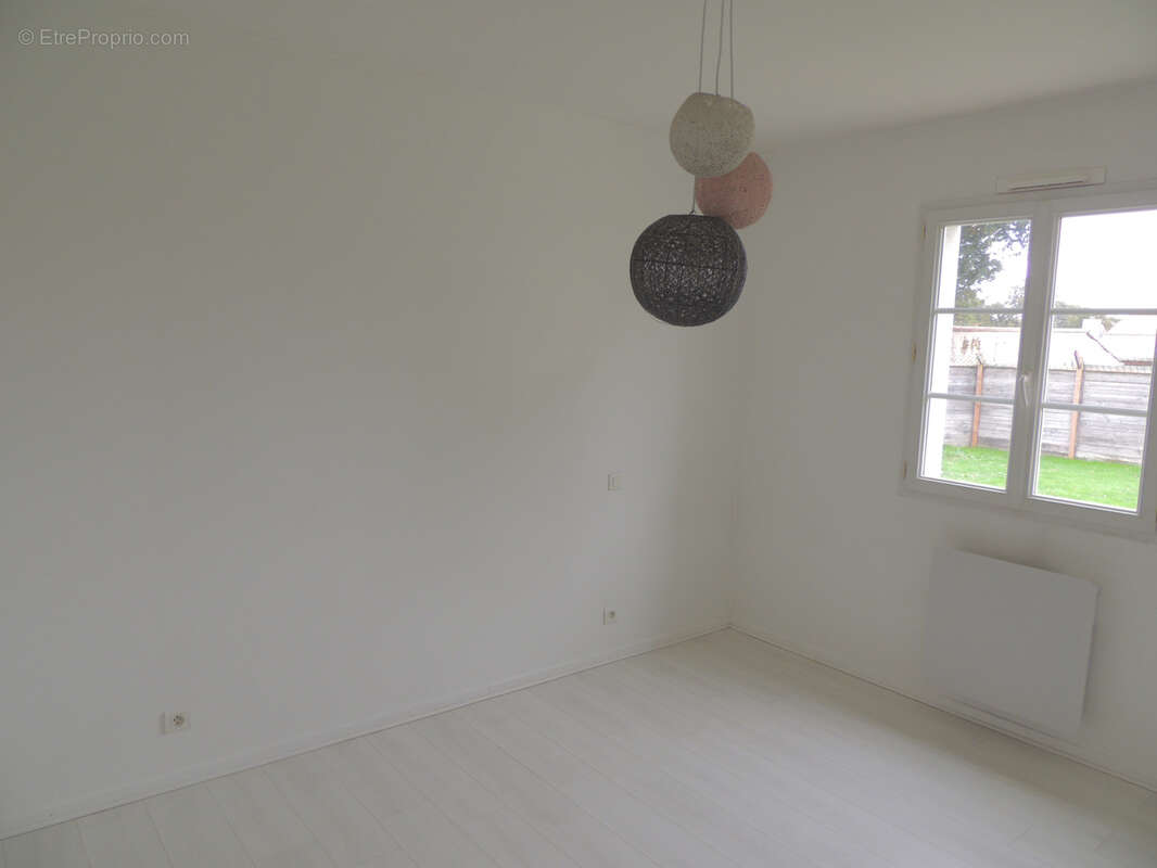 Maison à SAINTE-FLORENCE