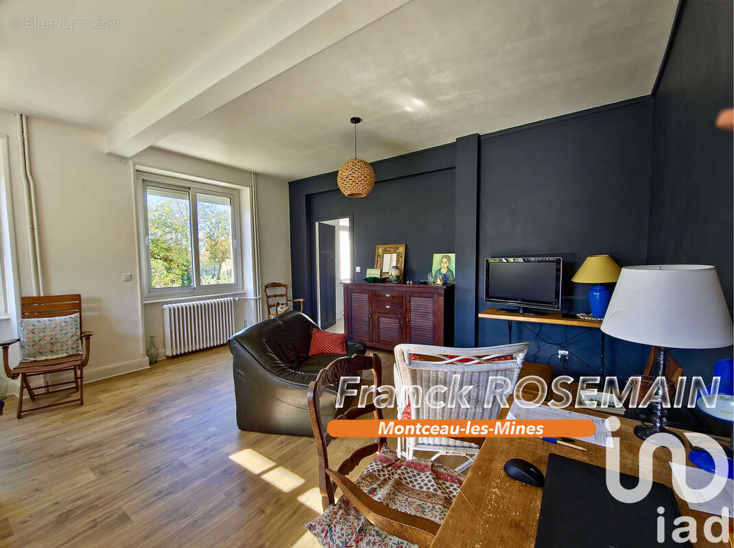 Photo 3 - Appartement à MONTCEAU-LES-MINES