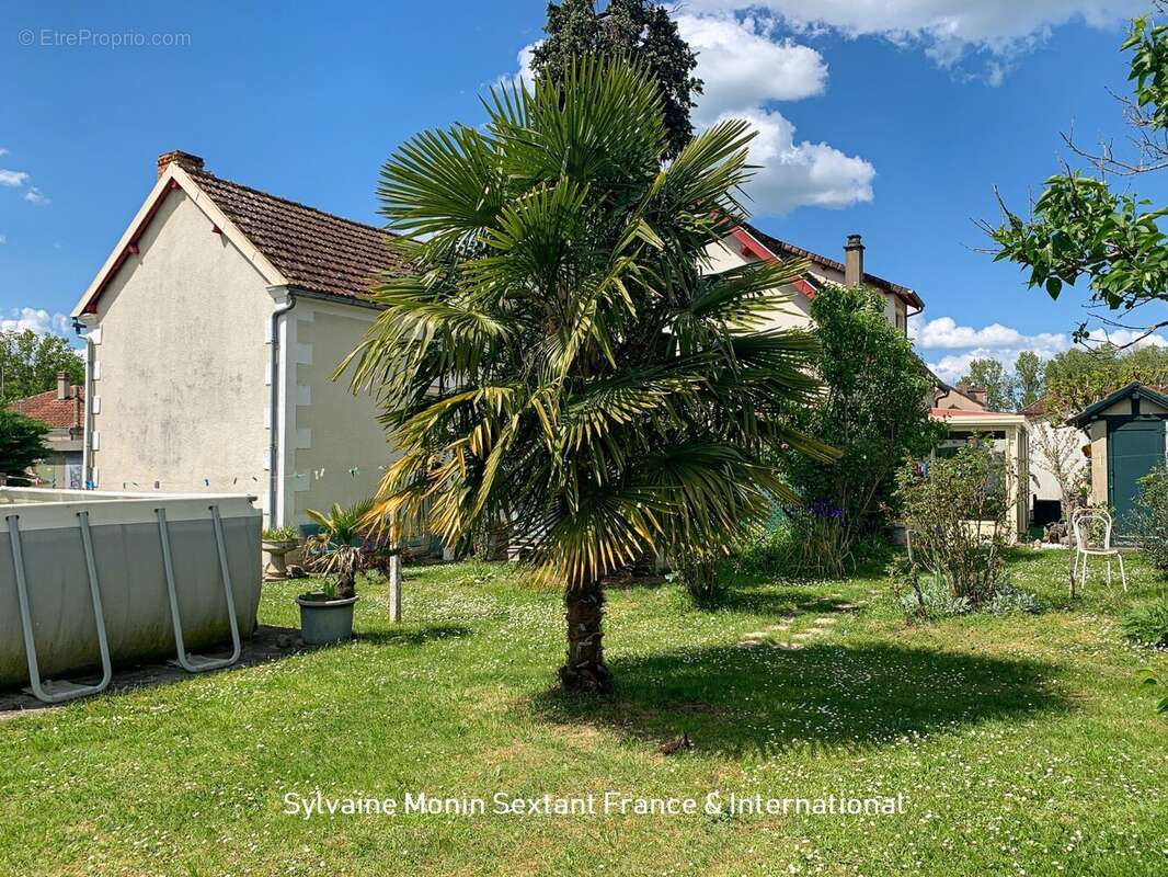 Maison de caractère spacieuse et lumineuse - photo 2