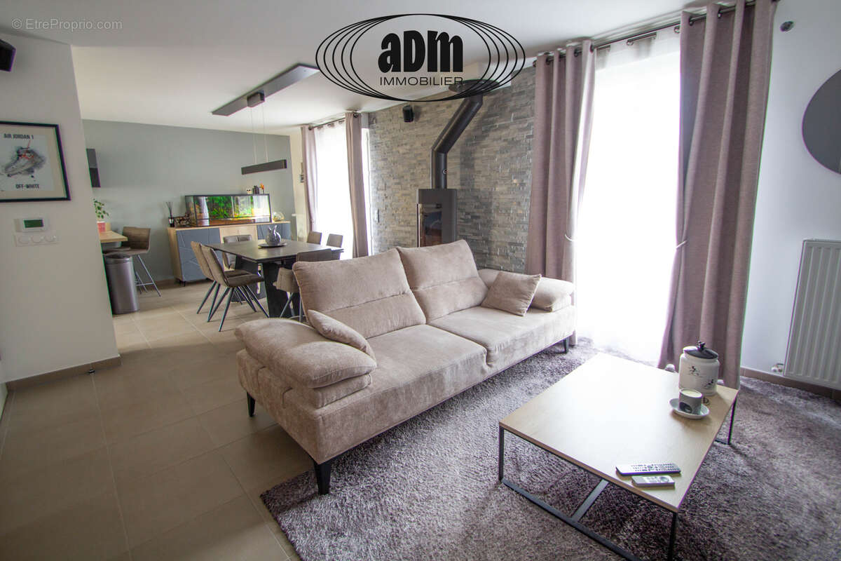 Maison à BAILLY-ROMAINVILLIERS