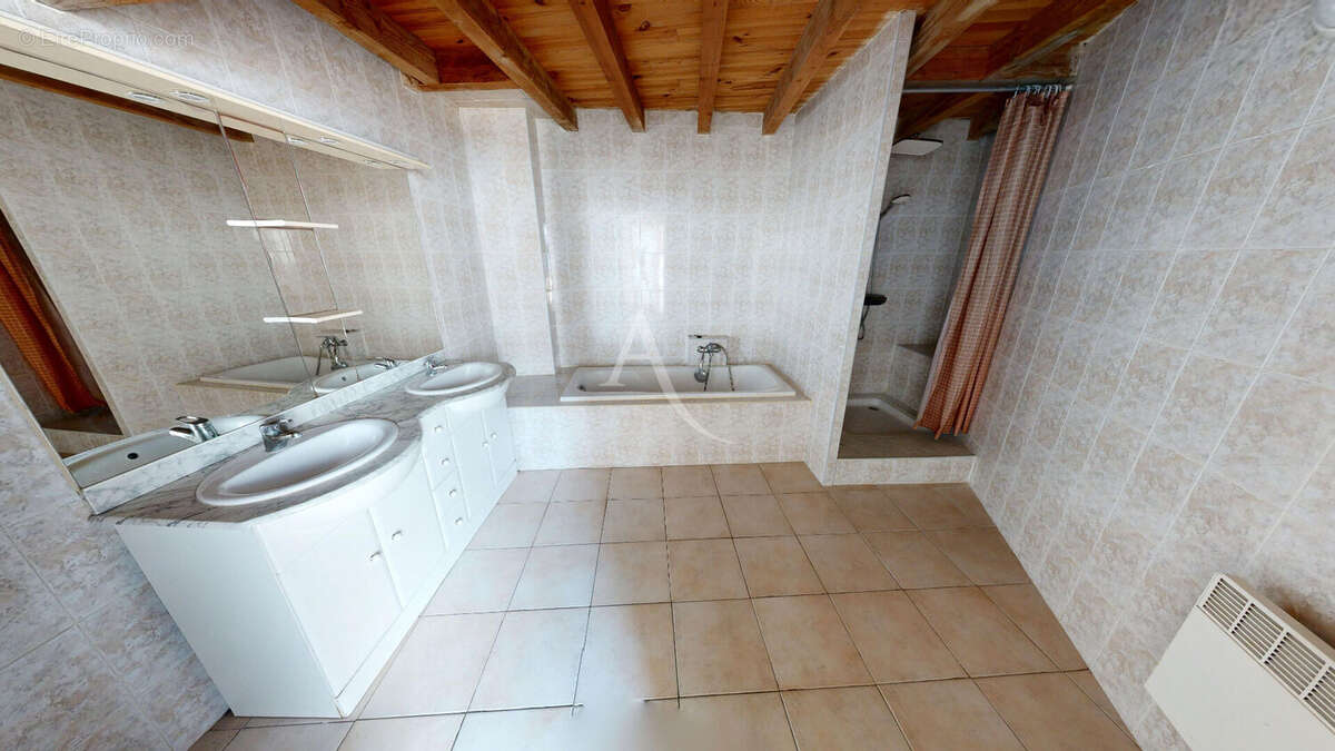 Proche Carcassonne, Maison de Caractères avec piscine et garage - photo 7