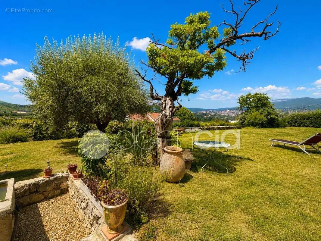 Plan de grasse  maison type mas provencal  232 m2 - photo 2