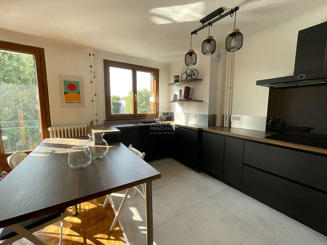 VIROFLAY  - Appartement 2 pièces - photo 2