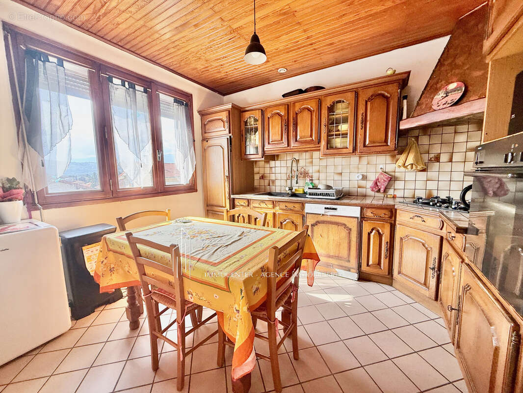 Maison à SAINT-MAURICE-L'EXIL