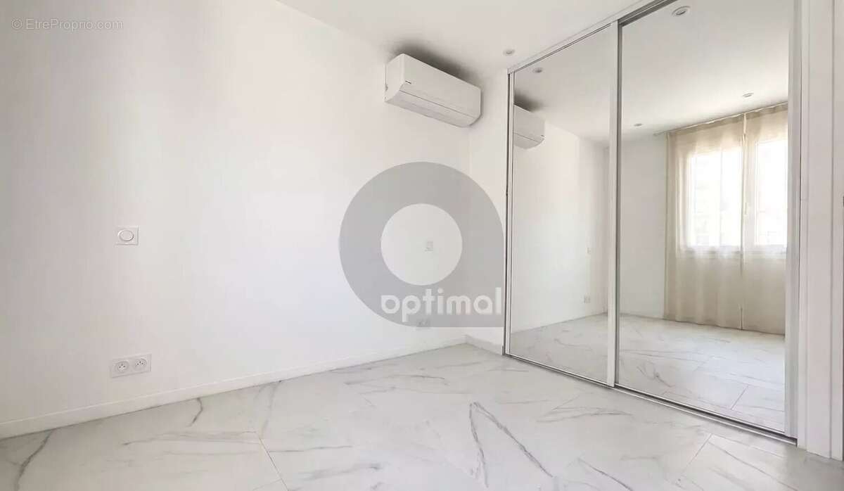 Appartement à MENTON