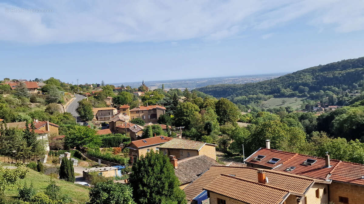 Maison à POLEYMIEUX-AU-MONT-D&#039;OR