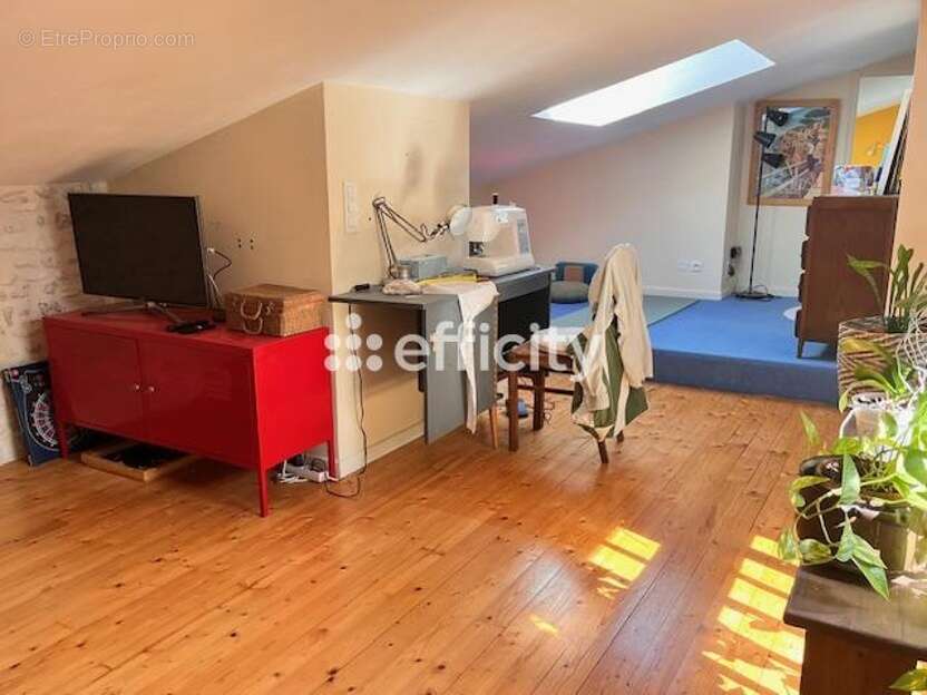 Maison 156 m² à Arces  - photo 17