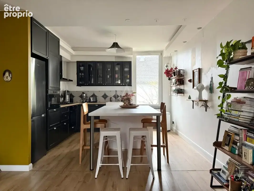 Maison rénovée de 165 m² - Terrasse - jardin sud - dépendance - Ars-sur-Moselle - photo 6