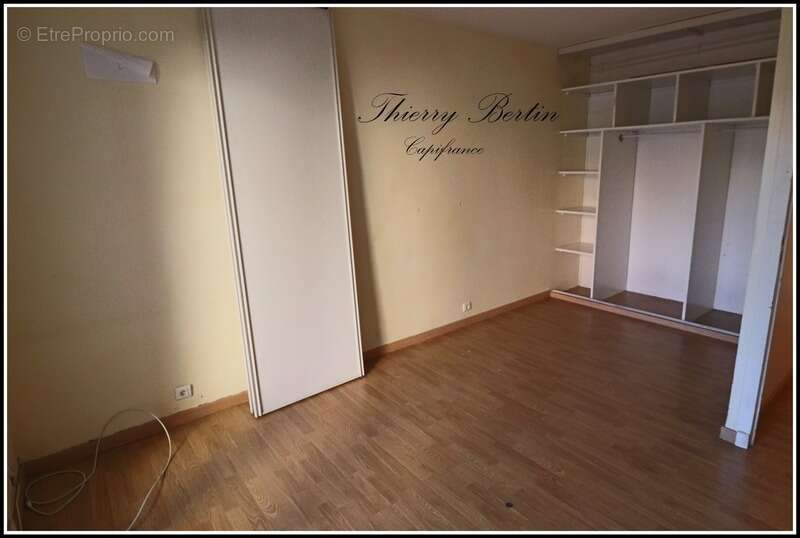 Appartement à SAINT-RAPHAEL