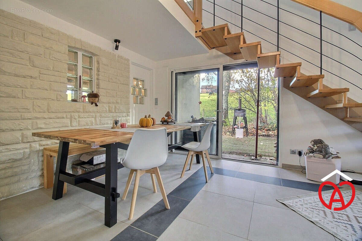 Maison à LE HOHWALD