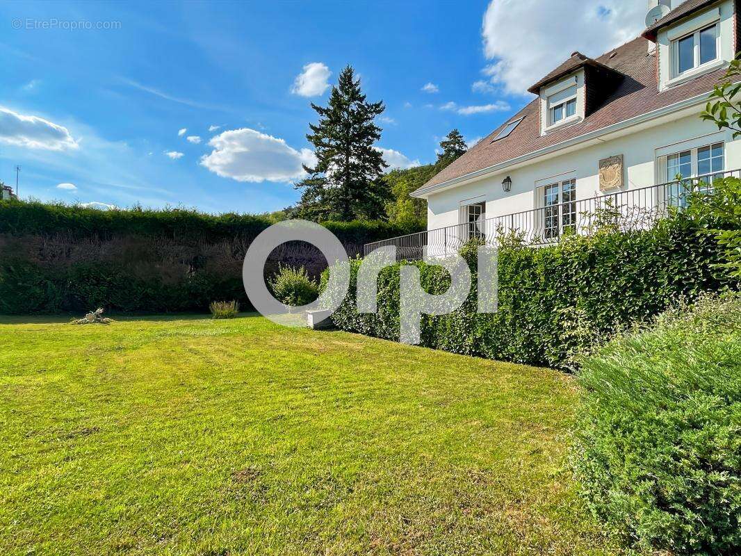 Maison à ARNIERES-SUR-ITON