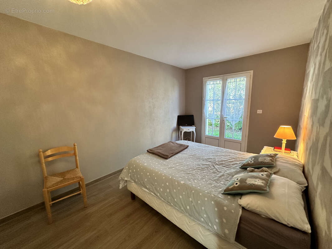 Maison à SAINT-FORT-SUR-GIRONDE