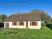 Maison à SAINTE-MERE-EGLISE