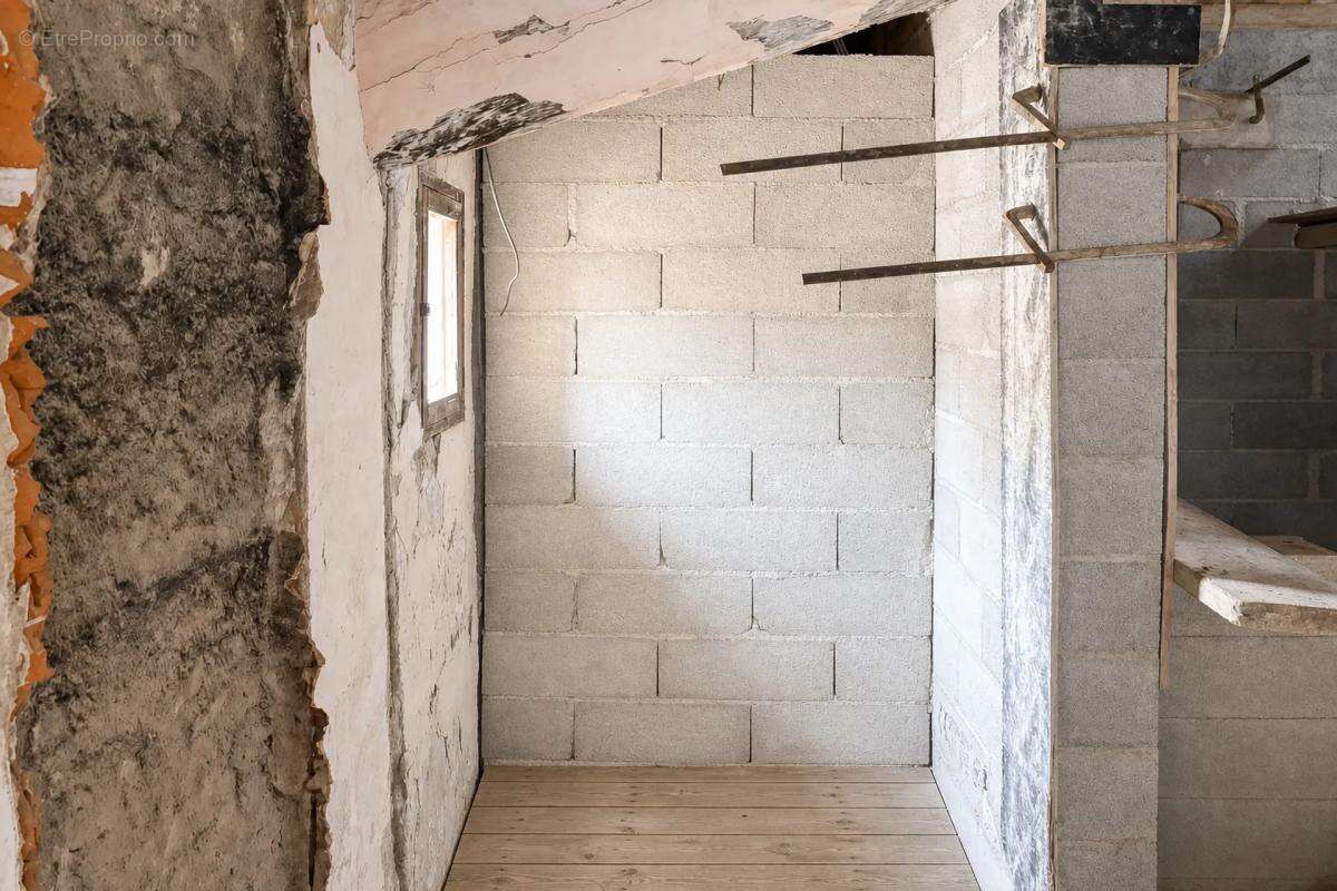 Maison 224 m² transformée en 6 studios à Perpignan - photo 5