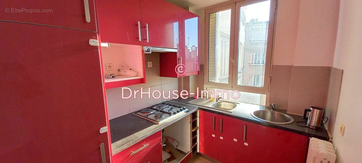 Appartement à PARIS-19E