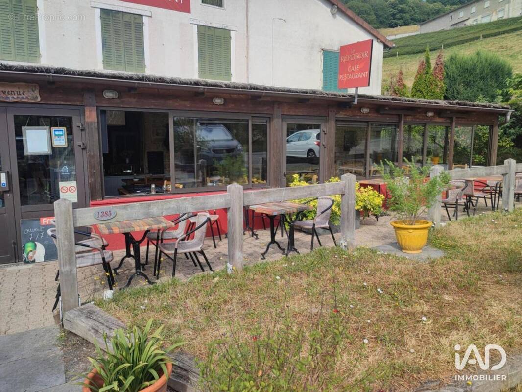 Photo 1 - Commerce à LES ARDILLATS