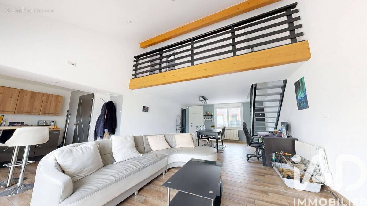 Photo 1 - Maison à LE MAY-SUR-EVRE