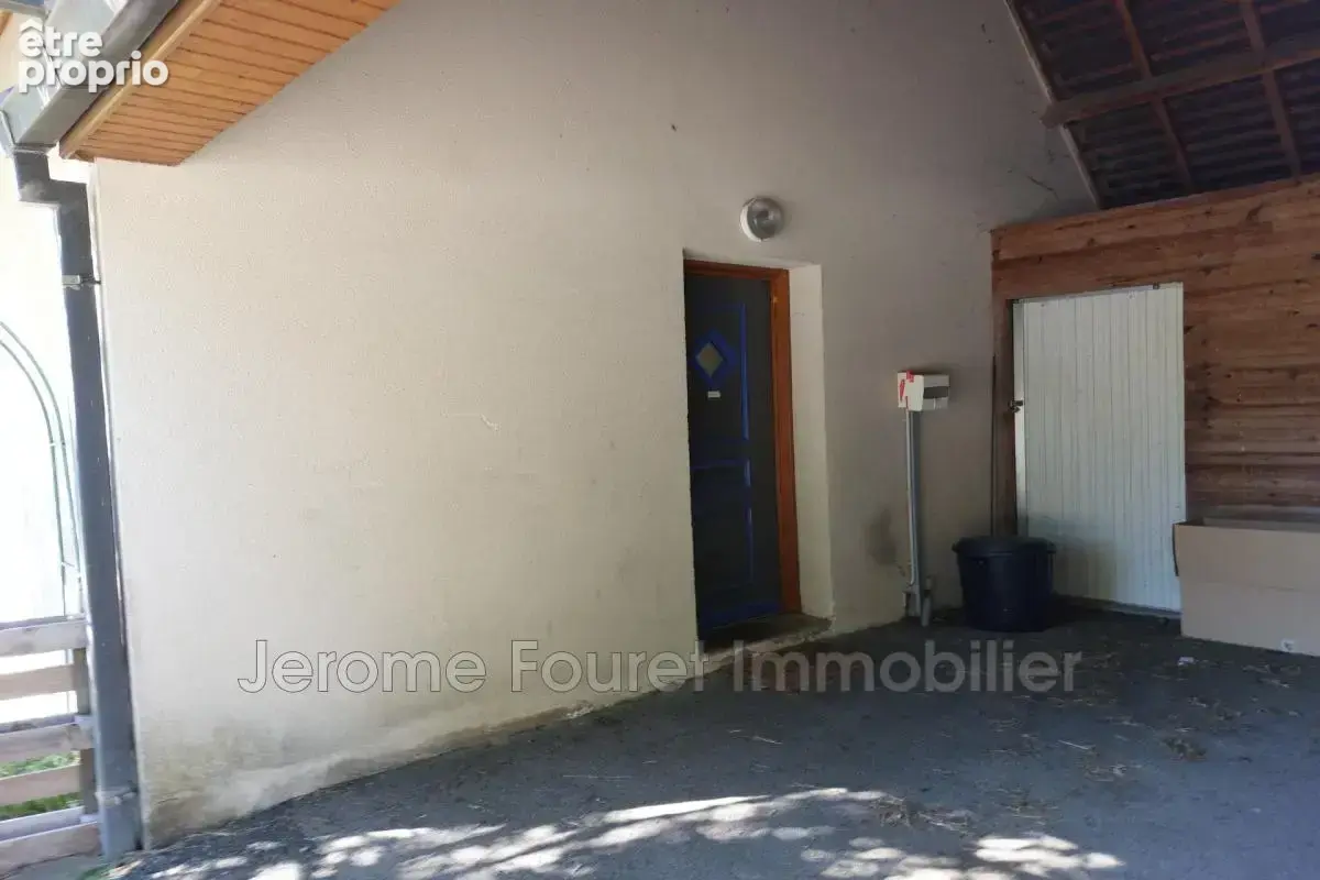 Maison à deux pas du centre-ville et des commodités - photo 11