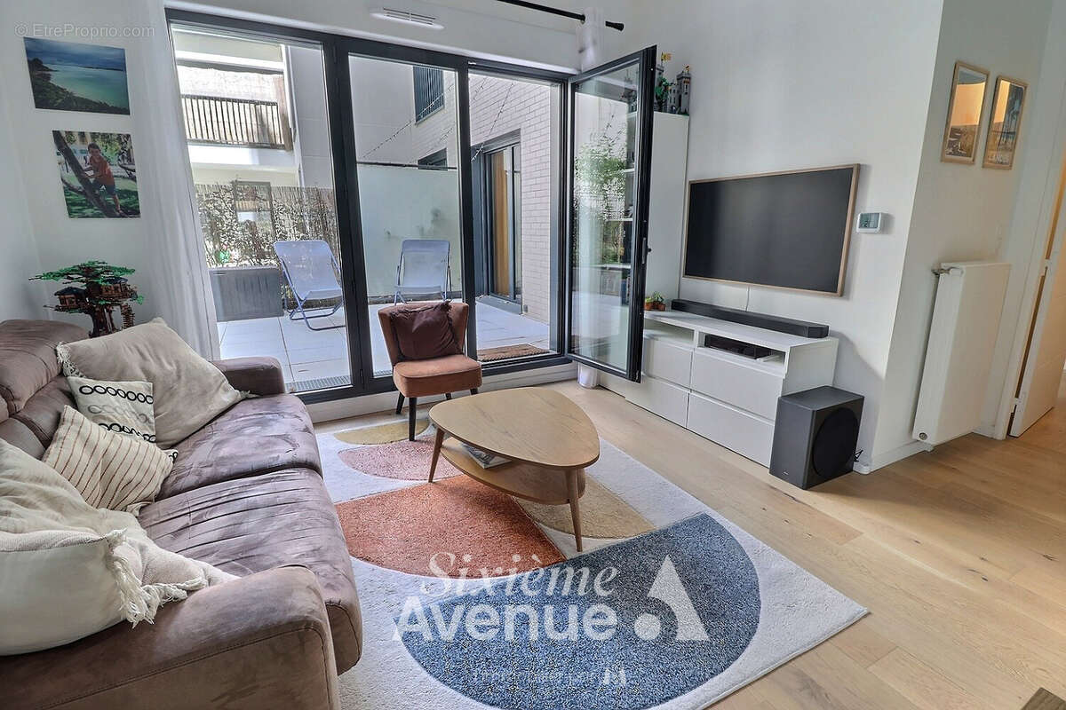 Appartement à CHAVILLE