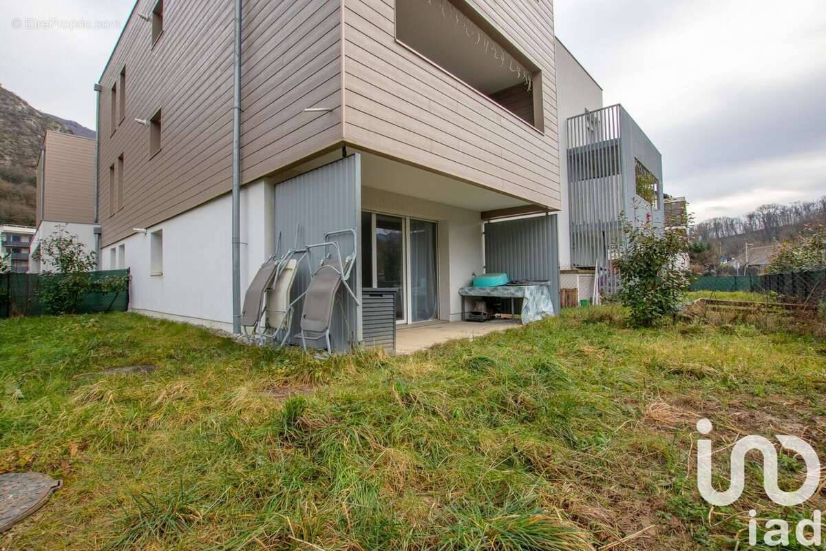 Photo 8 - Appartement à CHALLES-LES-EAUX