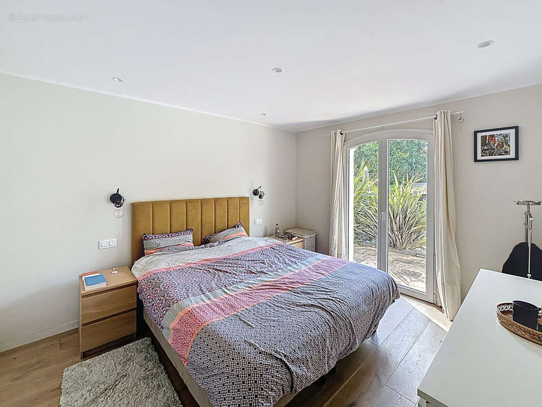 Maison à LA COLLE-SUR-LOUP