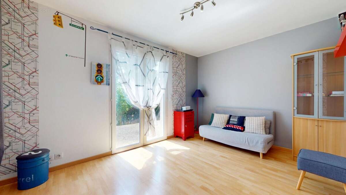 En exclusivite - plain pied - 4 faces - 3 chambres - sejour 60 m2 - photo 13